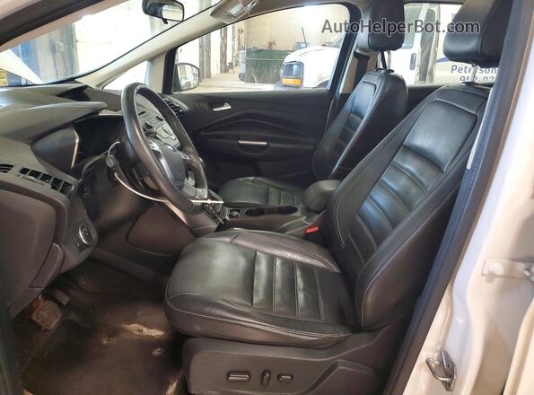 1FADP5EU7HL107939 2017 FORD C-MAX White Вид салону спереду