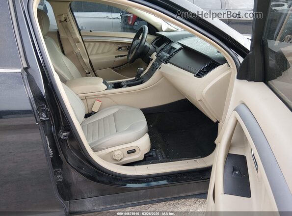 1FAHP2D80JG137304 2018 FORD TAURUS Black Front interior view