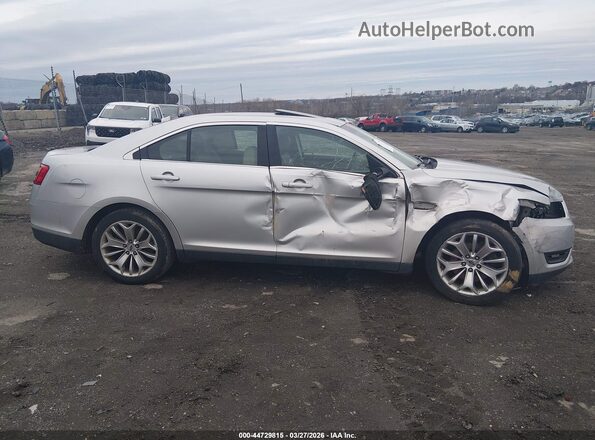 1FAHP2F84HG128239 2017 FORD TAURUS Серебряный Вид задней части салона