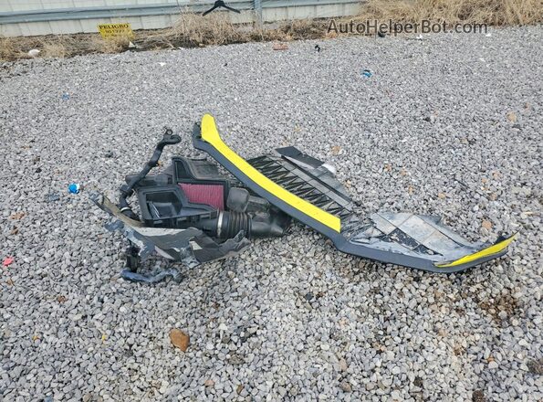1FATP8FF3M5106685 2021 FORD MUSTANG Yellow Engine compartment view