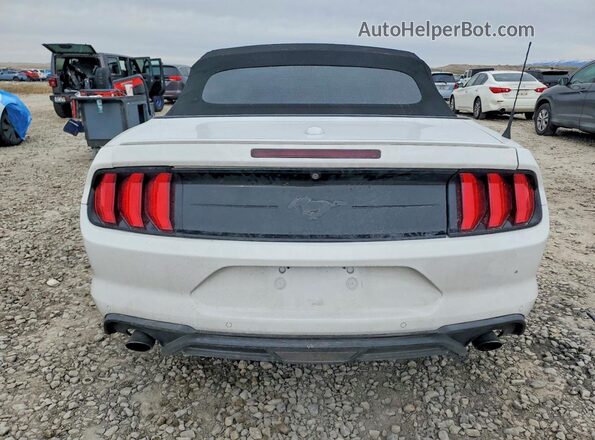 1FATP8UH3M5122471 2021 FORD MUSTANG White Հետևի տեսք
