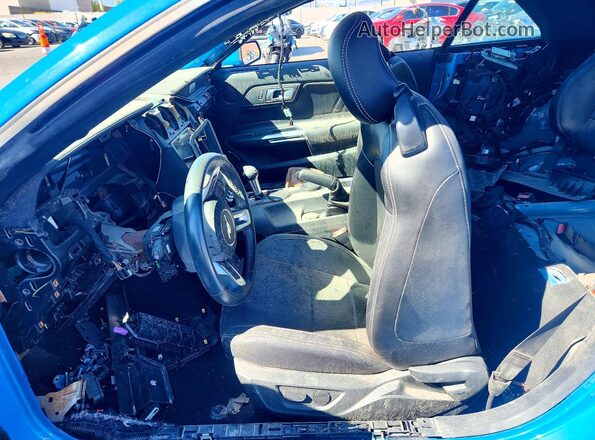 1FATP8UH6P5107483 2023 FORD MUSTANG Blue 