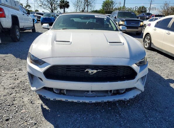 1FATP8UH9M5100619 2021 FORD MUSTANG White Front view