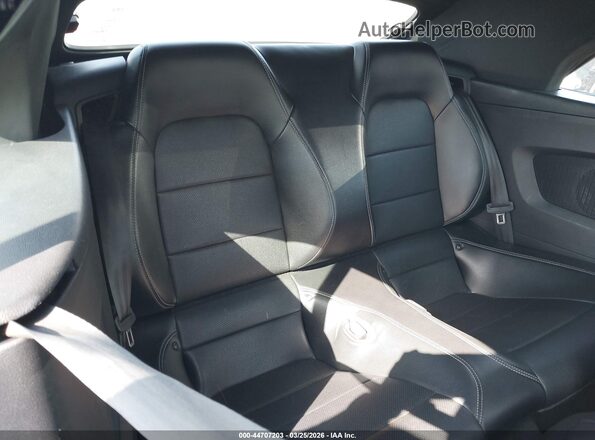 1FATP8UH9N5106101 2022 FORD MUSTANG Black Vista de la etiqueta del VIN