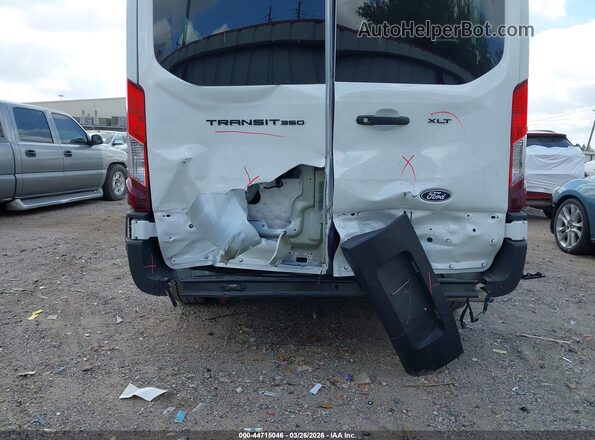 1FBAX2C83TKA06353 2026 FORD PASSENGER White Դիմացի տեսք