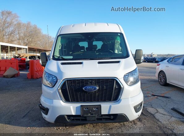 1FBAX2C86RKA81055 2024 FORD PASSENGER White Սարքավորումների վահանակի տեսք