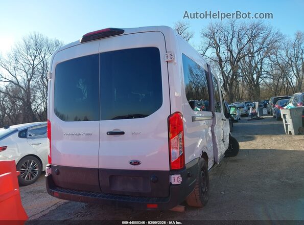 1FBAX2C86RKA81055 2024 FORD PASSENGER White Հետևի աջ
