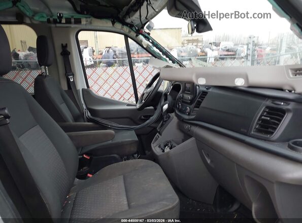 1FBAX2C87MKA74463 2021 FORD PASSENGER White წინა სალონის ხედი