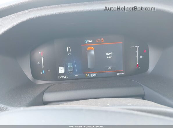 1FBAX2C88TKA05375 2026 FORD PASSENGER White Вид задніх сидінь