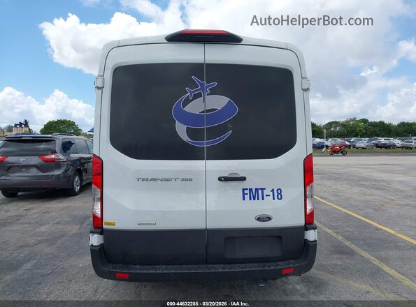 1FBAX2CG2RKB65932 2024 FORD PASSENGER White 