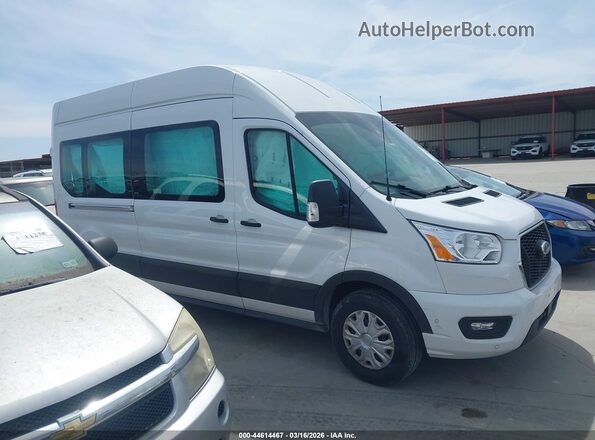 1FBAX2X82NKA79906 2022 FORD PASSENGER White უკანა სალონის ხედი