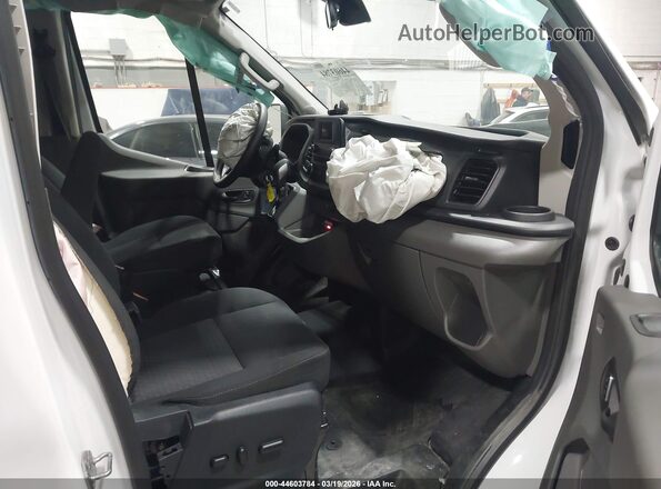 1FBAX2X83PKB26587 2023 FORD PASSENGER White წინა სალონის ხედი