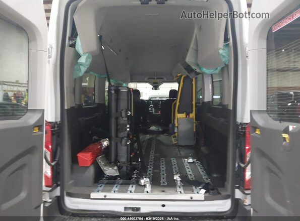 1FBAX2X83PKB26587 2023 FORD PASSENGER White VIN კოდის სტიკერის ხედი