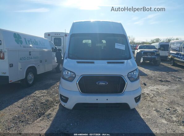 1FBAX2X87RKA15950 2024 FORD PASSENGER White Vista del cuadro de instrumentos