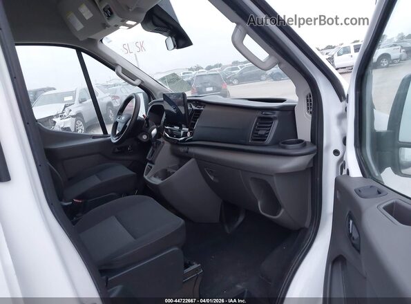 1FBAX2X89PKA80151 2023 FORD PASSENGER Белый 