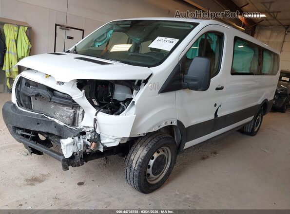 1FBAX2Y80SKB06417 2025 FORD PASSENGER White Przód lewy