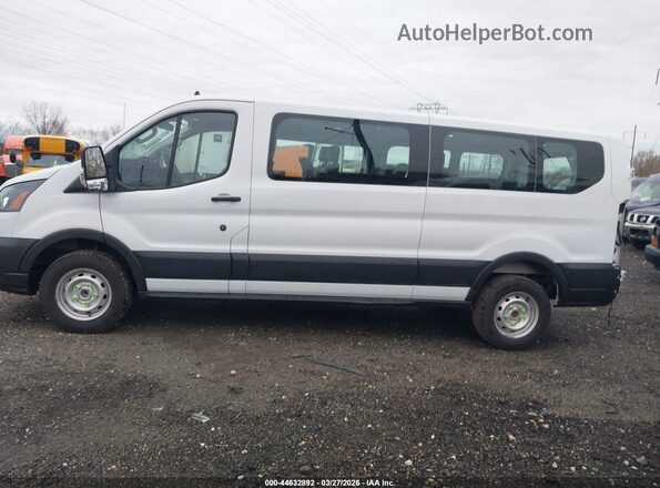 1FBAX2Y82SKA27766 2025 FORD PASSENGER Белый 