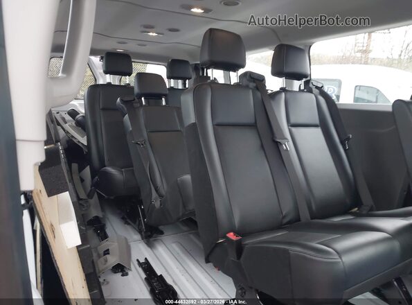 1FBAX2Y82SKA27766 2025 FORD PASSENGER Белый Вид наклейки с VIN-кодом