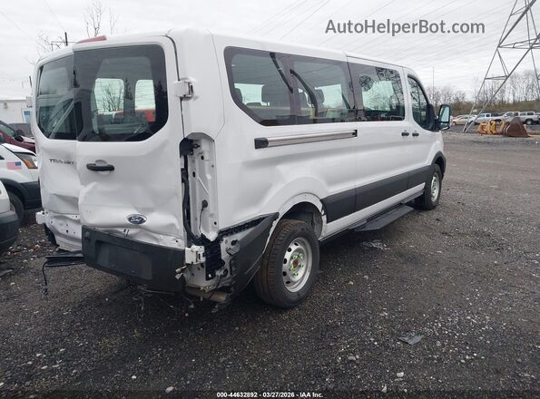 1FBAX2Y82SKA27766 2025 FORD PASSENGER Белый Задняя правая четверть