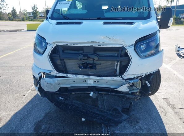 1FBAX2Y82TKA55052 2026 FORD PASSENGER White წინა ხედი