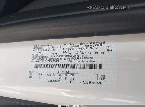 1FBAX2Y82TKA55052 2026 FORD PASSENGER White ძრავის განყოფილების ხედი