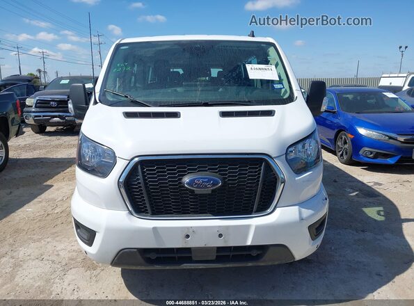 1FBAX2Y85RKA11426 2024 FORD PASSENGER White Vista del cuadro de instrumentos