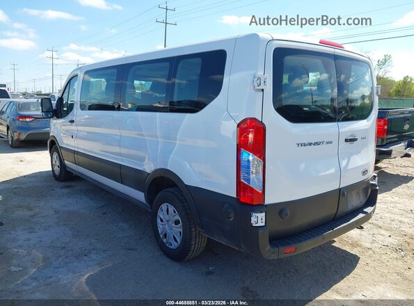 1FBAX2Y85RKA11426 2024 FORD PASSENGER White Trasero izquierdo