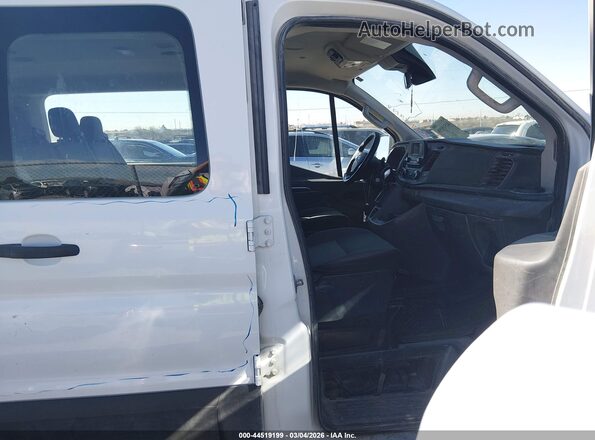 1FBAX2Y86MKA13064 2021 FORD PASSENGER White Widok wnętrza z przodu