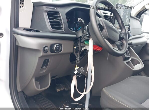 1FBAX2Y87PKA89557 2023 FORD PASSENGER White 