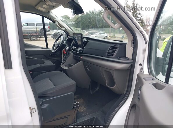 1FBAX2Y87PKA89557 2023 FORD PASSENGER White 
