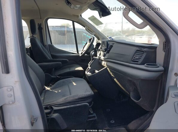 1FBAX2Y88MKA49886 2021 FORD PASSENGER White წინა სალონის ხედი
