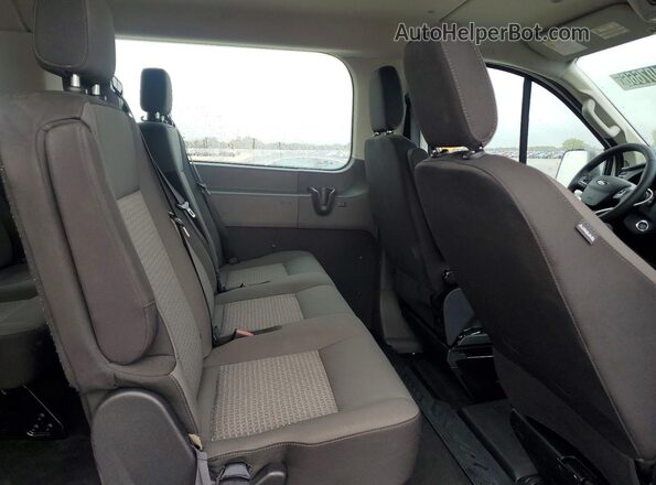 1FBAX2Y89TKA08018 2026 FORD TRANSIT White Rear interior view