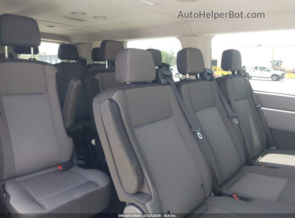 1FBAX2YG2RKA21368 2024 FORD PASSENGER White VIN კოდის სტიკერის ხედი
