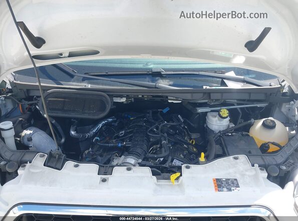 1FBAX2YG2RKA21368 2024 FORD PASSENGER White უკანა ხედი