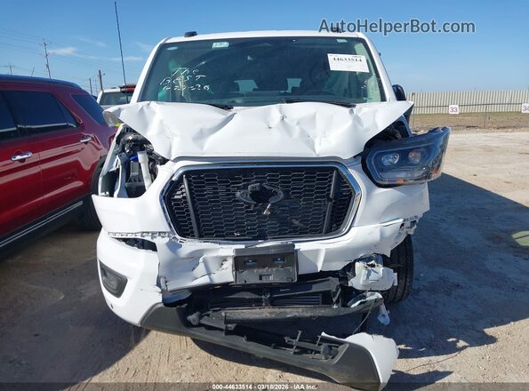 1FBAX2YG2TKA20146 2026 FORD PASSENGER White Vista interior trasera