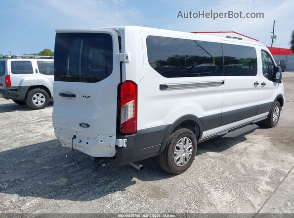 1FBAX2YG5TKA24806 2026 FORD PASSENGER White Tył prawy