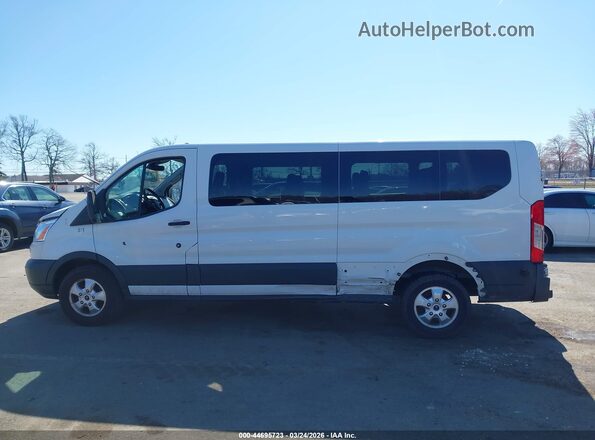 1FBZX2YM6JKA73146 2018 FORD TRANSIT-350 White Widok wnętrza 360 stopni