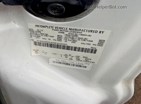 1FD0X5GYXGEA33357 2016 FORD F550 White Հետևի նստատեղերի տեսք