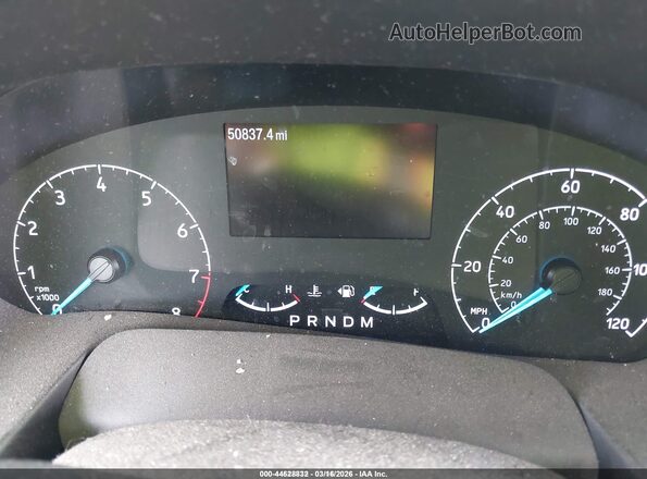 1FDAX2X84RKA56835 2024 FORD PASSENGER White Հետևի նստատեղերի տեսք