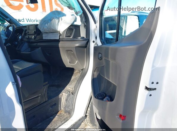 1FDBF6Z84RKB29634 2024 FORD TRANSIT-350 White Widok wnętrza z przodu