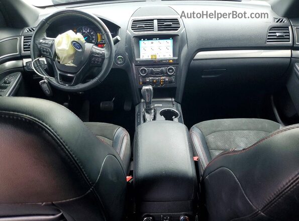1FM5K7D83JGA52431 2018 FORD FORD EXPLORER Кремовый Вид панели приборов