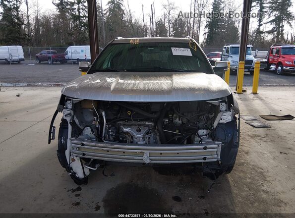 1FM5K7F84JGA82194 2018 FORD FORD EXPLORER Silver Vista interior trasera