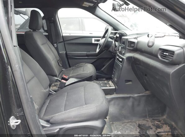 1FM5K8AB8NGA53943 2022 FORD POLICE INTERCEPTOR Black Вид салону спереду