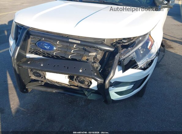 1FM5K8AR1HGD26044 2017 FORD UTILITY POLICE INTERCEPTOR White Դիմացի տեսք