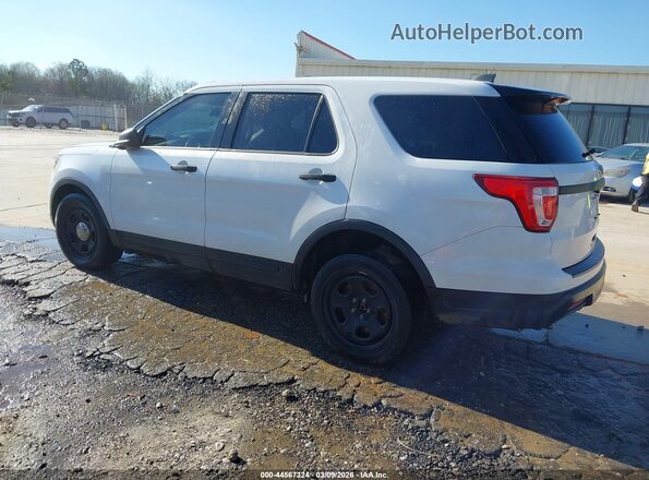 1FM5K8AR2JGA15874 2018 FORD POLICE INTERCEPTOR White Tył lewy