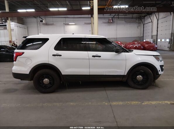 1FM5K8AR3GGA47242 2016 FORD UTILITY POLICE INTERCEPTOR White Vista interior de 360 grados
