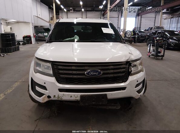 1FM5K8AR3GGA47242 2016 FORD UTILITY POLICE INTERCEPTOR White Vista interior trasera