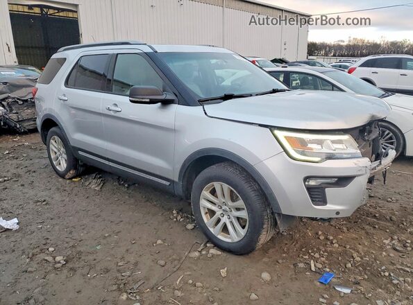 1FM5K8D89KGA82430 2019 FORD FORD EXPLORER Silver Front right