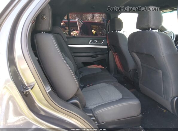 1FM5K8D8XGGA22499 2016 FORD FORD EXPLORER Gray Widok naklejki z numerem VIN