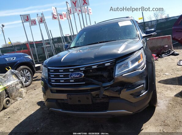 1FM5K8D8XGGA22499 2016 FORD FORD EXPLORER Gray Widok wnętrza z tyłu